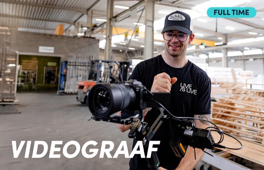 Videograaf van Stigo aan het filmen met een camera op een stabilizer